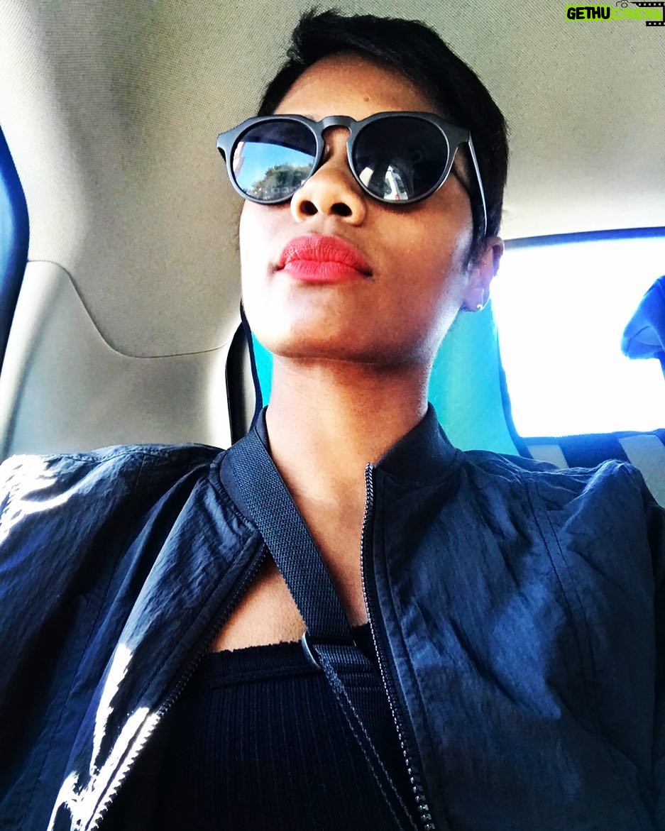 Afton Williamson - 1.4K Likes - #TGIF 😎💋