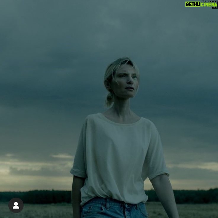 Agata Buzek - 1.4K Likes - Film „Wyraj” Agnieszki Nowosielskiej będzie do obejrzenia na festiwalu Tarnowska Nagroda Filmowa, który rozpoczyna się 5 czerwca.🦋🦋🦋 @tarnowskanagrodafilmowa #wyraj #podlasie #krótkimetraż #festiwal