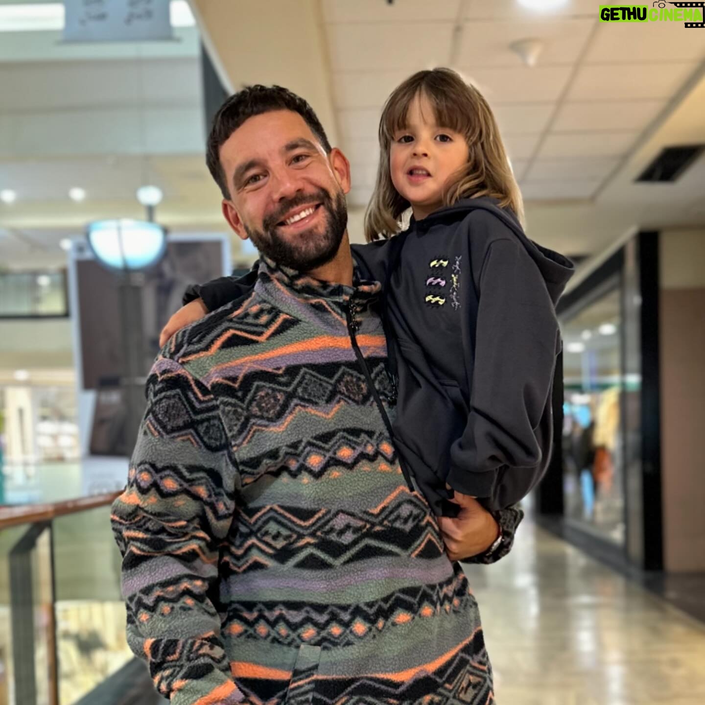 Agustín Sierra - 42.4K Likes - Buenos días, días buenos 👊🏻