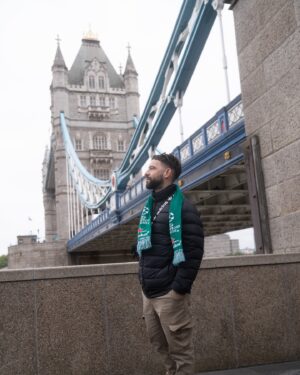 Agustín Sierra Instagram - Turisteando por Londres Mabel 🤯💚