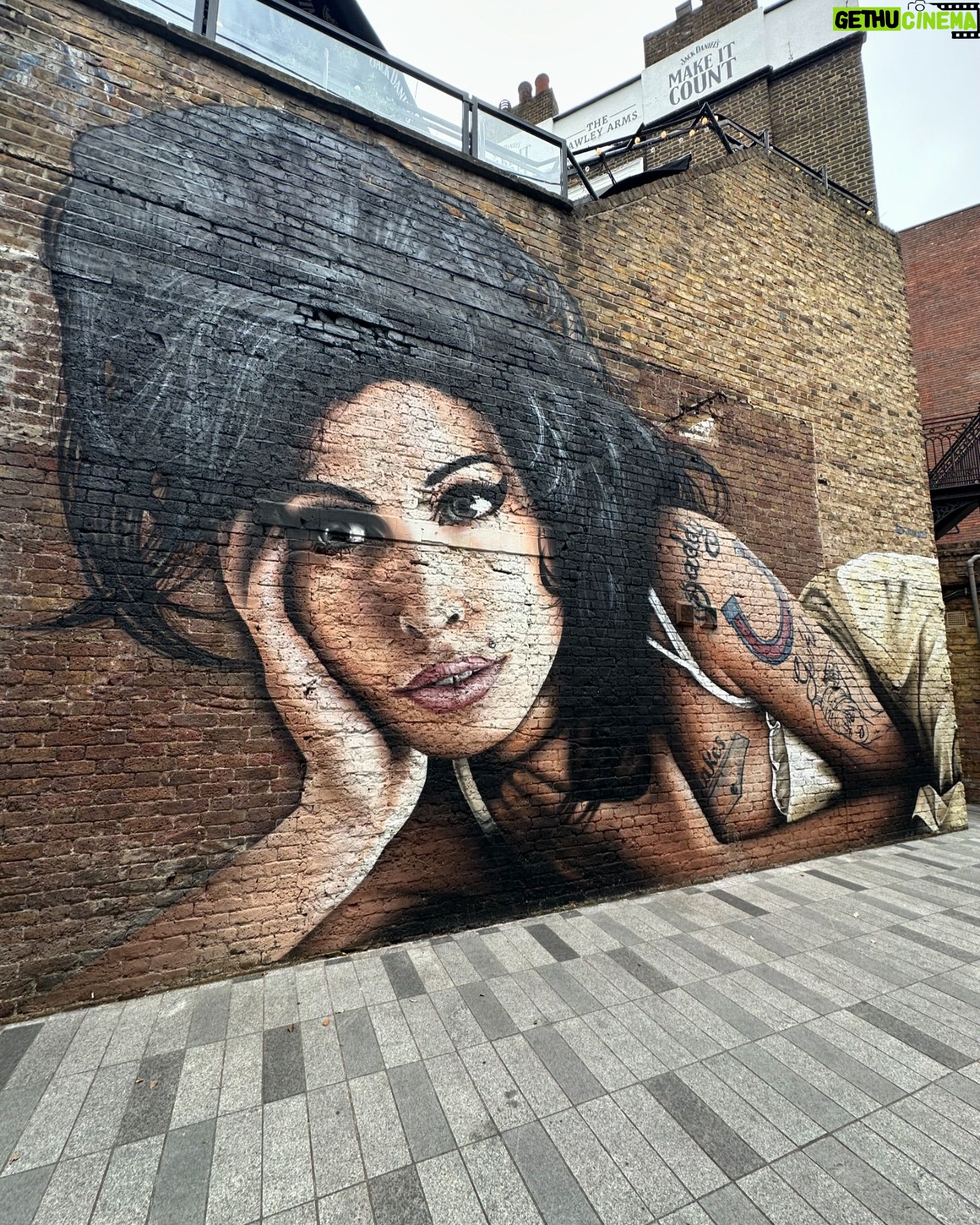 Agustín Sierra - 22.3K Likes - Turisteando por Londres Mabel 🤯💚