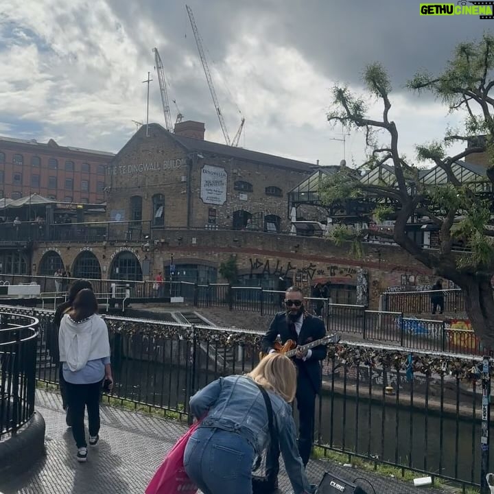 Agustín Sierra - 22.3K Likes - Turisteando por Londres Mabel 🤯💚