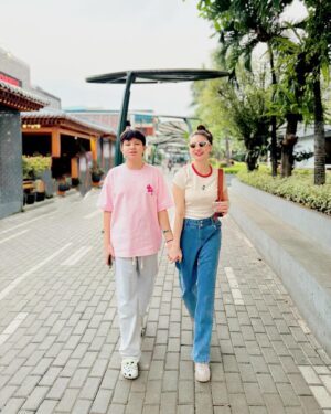 Ahmad Affandy Instagram - #fatherson 
#motherson 
#mommydaddy

Ade Kaka jalan2 dulu yah 😎