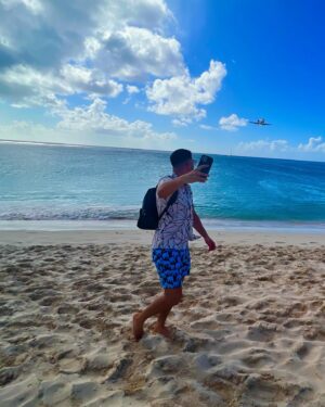 Ahmed Harroun Instagram - Unforgettable day in Saint-Marteen 😎