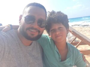 Ahmed Rizq Instagram - حمزه وعمر الفرق بينهم سنتين باليوم ....كل سنه وانتوا طيبين وعقبال مليون سنه.. بحبكم اوي  happy birthday  @hamzarizk_ @omarrizk60