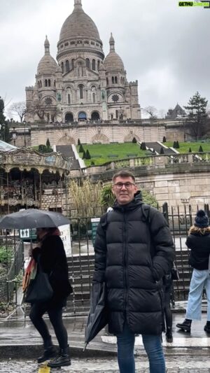 Ahmet Çevik Instagram - Soguk bir Paris Gününden herkese Selam #paris