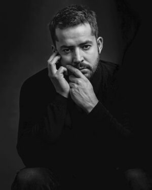 Ahmet Kayakesen Instagram - 📸 @aysesanlikofficial