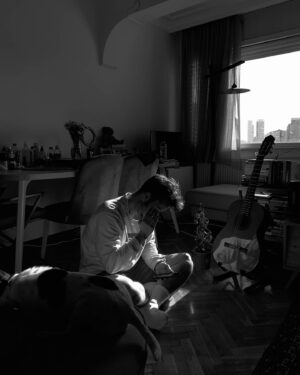 Ahmet Kayakesen Instagram - Nirvana-come as you are 🎶
Bir 18:00 cumartesisi 
Bu güzel "an" burada dursun istedim, hatırlayacağım çok şey var... #umutvar