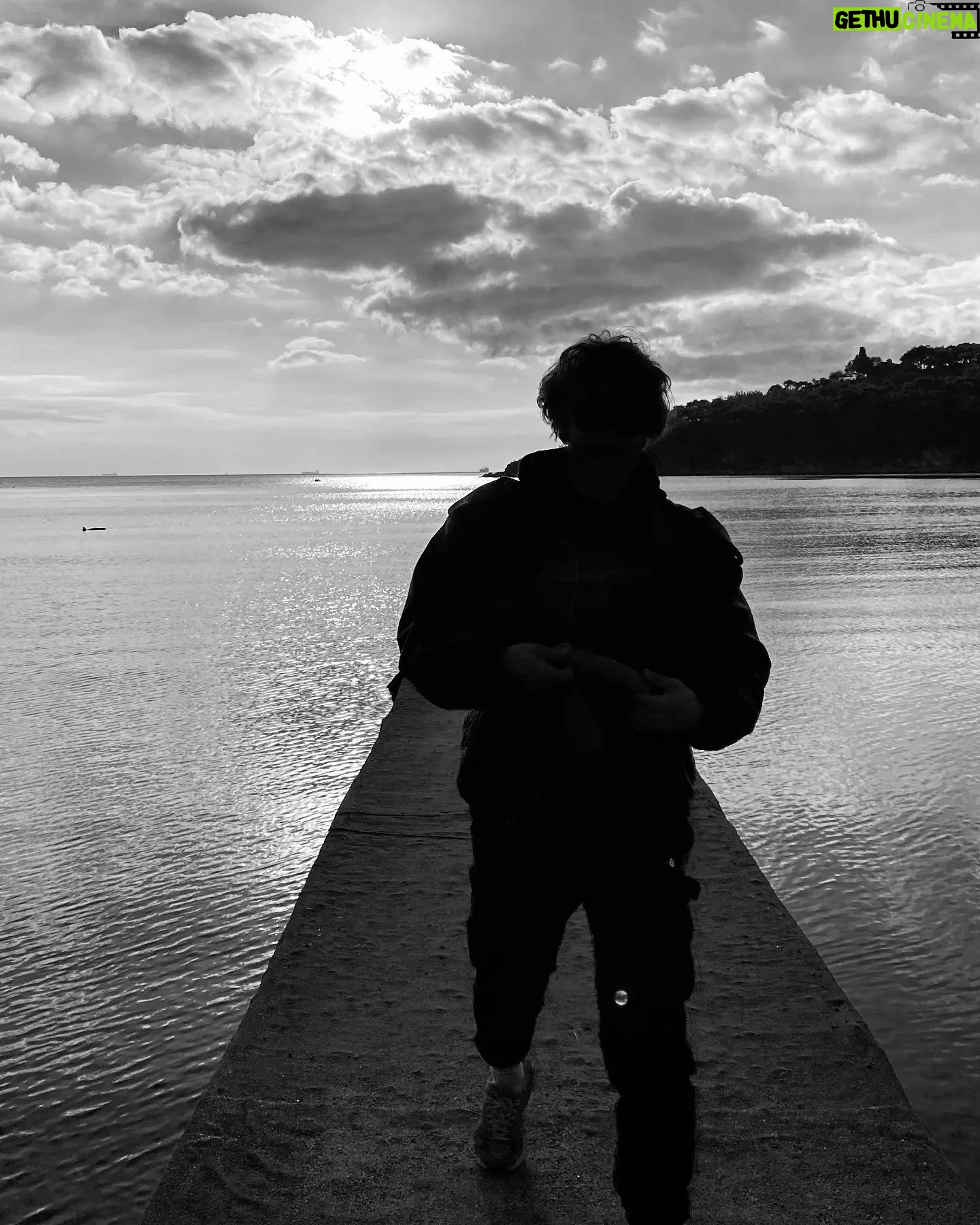 Ahmet Kayakesen - 8.8K Likes - š¬