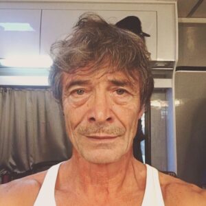 Ahmet Kural Instagram - Karavanda bir ömür 🎥