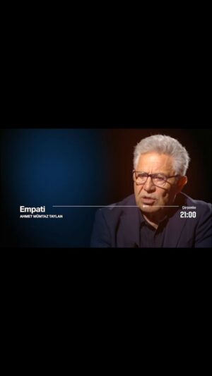 Ahmet Mümtaz Taylan Instagram - Çarşamba 21:00'de #empati de konuğum değerli Zülfü Livaneli. Su gibi sohbet. 🌻