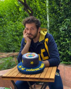 Actor Ahmet Tansu Taşanlar HD Instagram Photos and Wallpapers January 2021