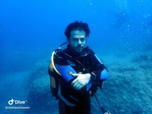 Ahmet Tansu Taşanlar Instagram - maske - mesafe - regülatör

foto: @umutbariskaratas