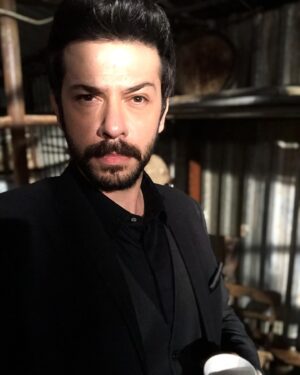 Ahmet Tansu Taşanlar Instagram - iyi mi akşamlar?
#tb