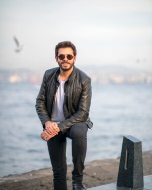 Ahmet Tansu Taşanlar Instagram - iyi mi geceler 📸: @orkunatc