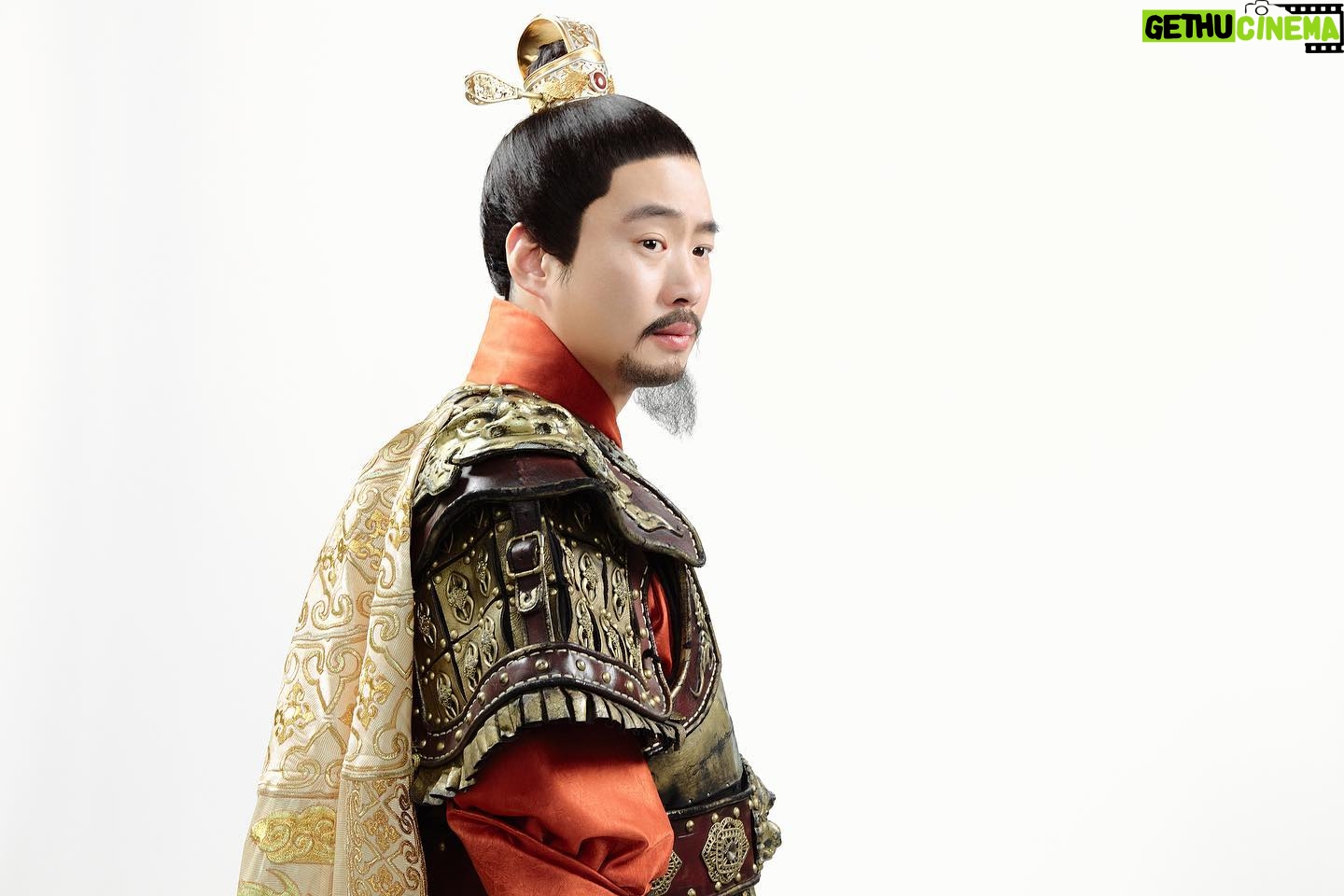 Ahn Jae-hong - 16.6K Likes - #삼국지전략판 새로운 시즌
적벽대전!
본편은 유튜브에서 만나보세요👇
https://youtu.be/CjELHiWkh6M
