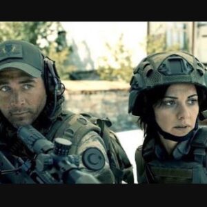 Ahu Türkpençe Instagram - Dağ2 (The Mountain 2) Netflix’te 🤘🏻😎