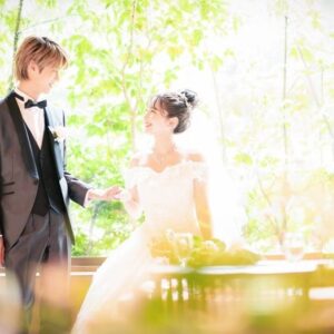 Ai Hayase Instagram - ･
･
･
お知らせ🕊️

猿田彦神社の婚礼メインビジュアルを務めさせて頂きました！ブライダルスタッフの皆さんもとても親切でこういう場所で挙式できたら幸せだろうな〜なんて思っちゃった😌

公式サイトのフォトギャラリー欄に沢山掲載されているので是非チェックしてください！

結ばれていく皆様にとって特別な時間となりますように💍
･
･
･
 #猿田彦神社  #ウェディングフォト  #ブライダル