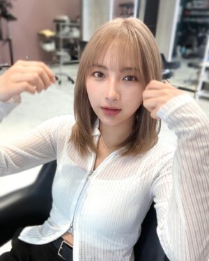 Ai Hayase Instagram - ･
･
･
実は少し前から金髪生活開始しました
今年の夏は金髪で過ごすことになりそうです🕺🏻
･
･
･