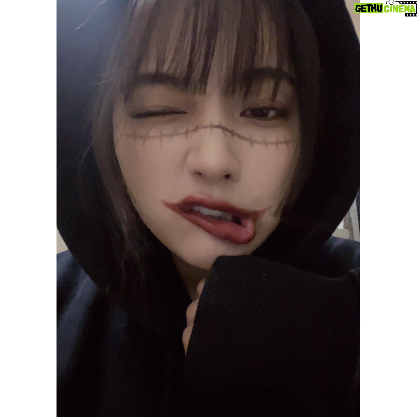 Ai Hayase - 1.1K Likes - ・
・
・
今年は沢山コスプレできたので
ゆるゆるハピハロウィン 🎃👻
・
・
・
#halloween #ハロウィン #ハロウィンメイク