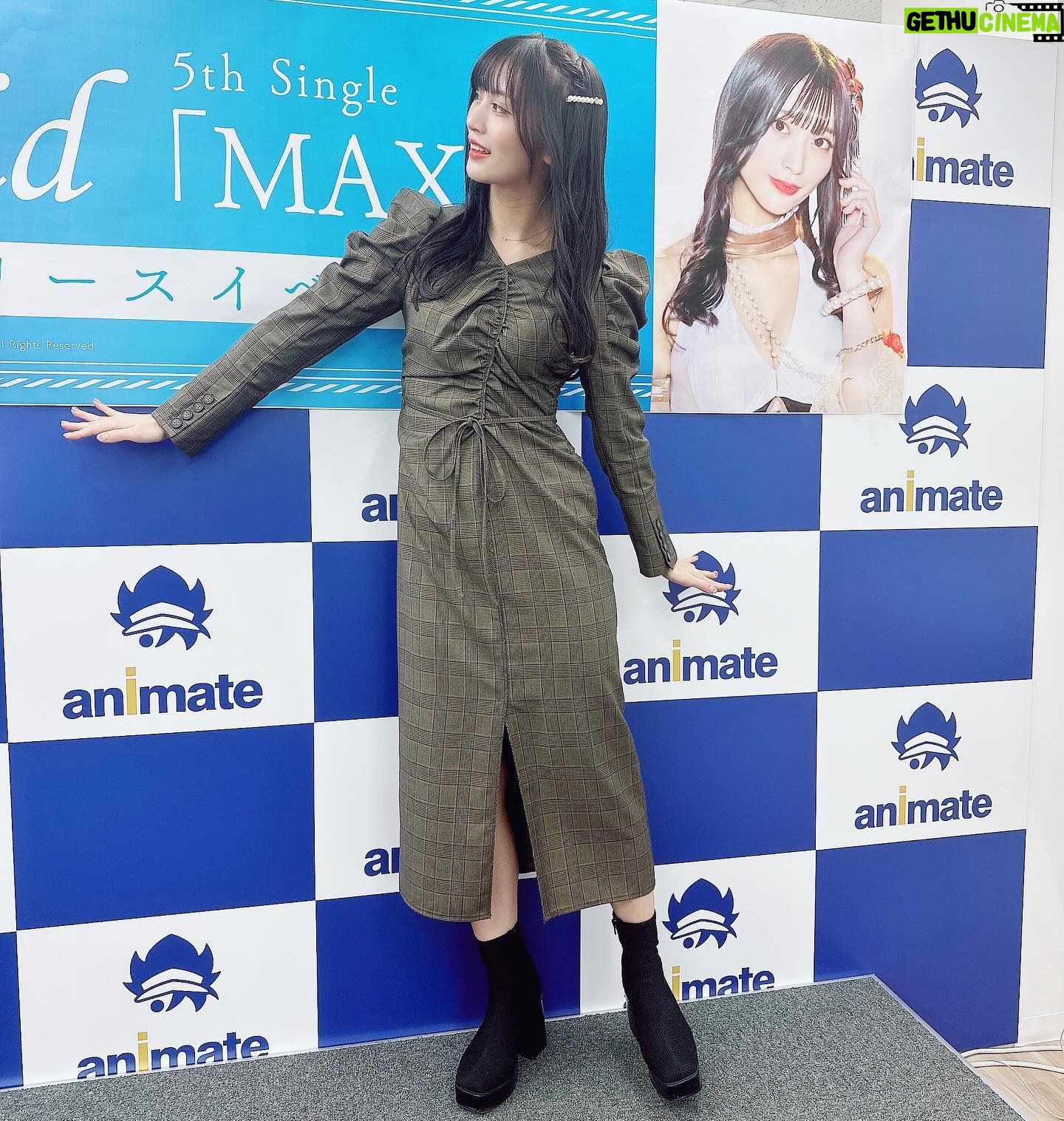 Ai Negishi - 1.9K Likes - 🧜♀️💿🧜♀️
.
Merm4id 5th シングル
「MAX!!!!」
リリースイベント
ありがとうございました🥰
みんなに会えてほっこり🫶
.
#ootd #fashion #lilybrown
#D4DJ #Merm4id #松山ダリア