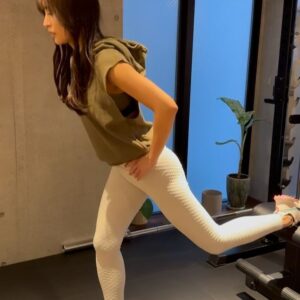 Ai Negishi Instagram - 🏋️✨🏋️
.
ジム行ってきました🥰
効きすぎて終わった後
産まれたての子鹿のような足になって
ぷるぷるしてました😇
舞台稽古が始まるまでに
もっと体力つけるぞー❣️
.
@kayggym 
@ayaumi.co.jp 
.
#ケイジー #パーソナルジム新宿 #パーソナルトレーニング新宿 #レンタルウェア #training