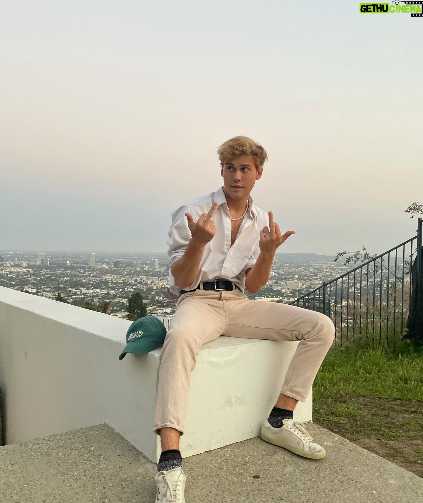 Aidan Alexander - 77.8K Likes - the word dump physically hurts me but here