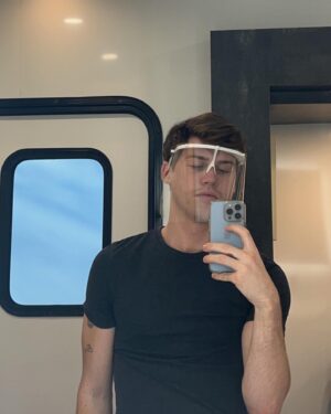 Aidan Alexander Instagram - @tellmelieshulu is streaming now ❤️‍🩹