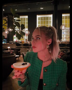 Aiko Beemsterboer Instagram - peppi en kokki in antwerp/disney 🐭🐭