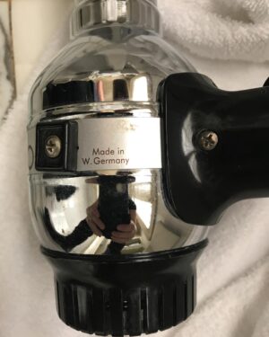 Aimee Mullins Instagram - Woah. Old hairdryer.