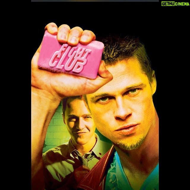 Aimi Satsukawa - 685 Likes - 🏠🎥
#fightclub
.
.
こんにちは😊完全に朝方人間になりました。早朝の空気は清々しいー!
オンラインを駆使したり、ソーシャルディスタンスしながら衣装合わせをしたり、日程が選べるものはなるべく1日にまとめたり。
新しいかたちで取り組んでいます。距離があっても現場でみんなに会えるのはやっぱりうれしい☺️
.
.
男性が好きな映画という印象だったこちら。ハルクのエドワードノートンが魅惑すぎて😻こういう系はそんなに得意ではないのかもしれないと思いつつ何故か観続けていたら、巻き込まれたーーーーデヴィッドフィンチャー!!!!
ラストカットがなんとも印象的でこの気持ちはなんだろう、、、
またもや魅惑に包まれた。。。