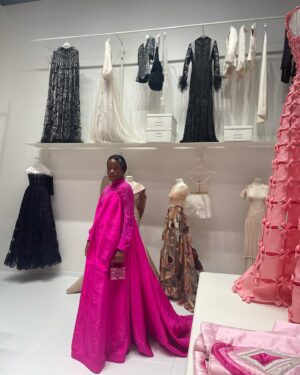Aindrea Emelife Instagram - What's in the colour pink? When I think of pink I think of Venetian red mixed with St John's White, the lush raucous frivolity of Rococo, the eyeshadow lid of Warhol's Marilyn or neon flashes of Dan Flavin. Yesterday, pink for me only means Valentino. So excited to be invited to embrace the brands signature colour in honour of their exhibition Forever Valentino. 

Who said art historians shouldn't wear pink? 🎀 

@maisonvalentino