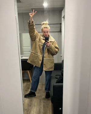 Áine Rose Daly Instagram - time for another BTS dump now that ep 2 and 3 have aired!!! 

Major shoutout to @waltersgraham and @stephenjmc_ for their work on ep 2 just beautiful beautiful stuff 🌻 

Aaaand another major shoutout to @mounia.akl @hannahtraylen and @dalarkai for a wonderful ep 3 you all amaze me ✨

see u next week for the finale 🥸

@boilingpointofficial @bbciplayer