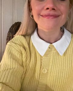 Actress Áine Rose Daly HD Instagram Photos and Wallpapers March 2023