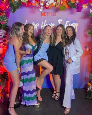 Aitana Rinab Perez Instagram - Last night was amazing. Ive had the best time being apart of this amazing cast and couldn’t be more grateful. Cant believe high school is over 😭😭😭👩‍🎓💕