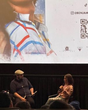 Aitch Alberto Instagram - LA @landmarktheatressunset 2pm you did the thing. thank you. swipe to see me sign my first shoe. max!! you can’t wear them ever again! #arianddantemovie 

@carlosfilm thank you for moderating! 

xoxo