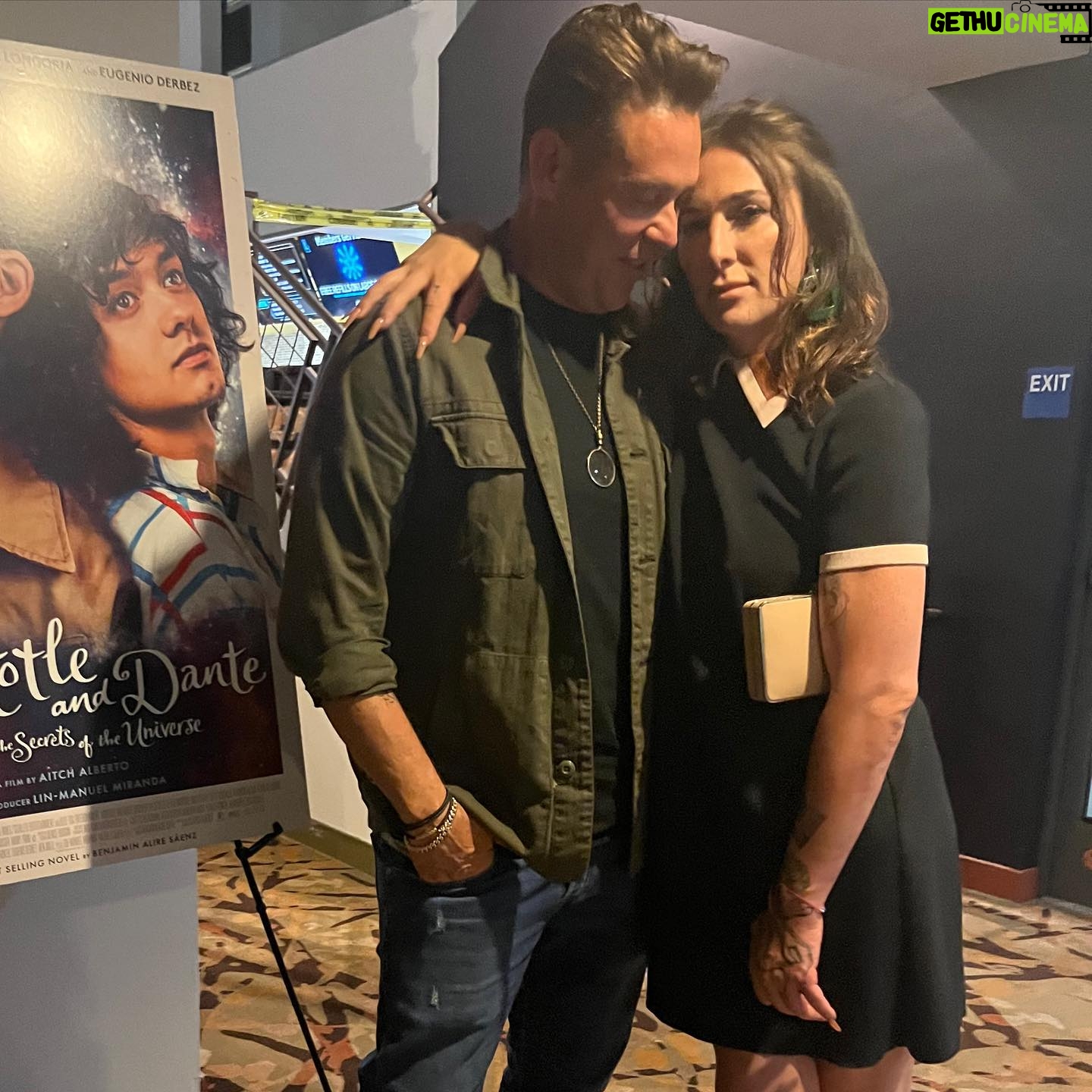 Aitch Alberto - 2.2K Likes - last night was sold out @landmarktheatressunset.
thank you to @bobbyjuniorsoto for leading such a beautiful talk. and big thanks to the cast and crew that were there and the beautiful audience. so many of you discovering this story for the first time. letās do it again today? 2pm. #arianddantmovie
dress @roksandailincic
shoes @gucci
hair @thisisbabe
face @sambatesmakeup
thank you @poletteey
š· @lilyy_annaa @ivechie @moi_cis