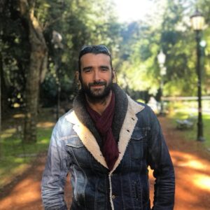 Aitor Luna Instagram - Asi de contento de que @lacatedraldelmar se empieza a emitir en @tv3cat y a partir de Na....el 1 de septiembre en @netflixes @netflixlat @netflix @netflixde ....de mile mile mile mile de Netflixes..... jejeje #instaimbecil #estreno @diagonaltelevisio #orgullodeequipo #sopresas #lifestyle #lifechuwey #lifetontaquen #chuminadas #buenosaires