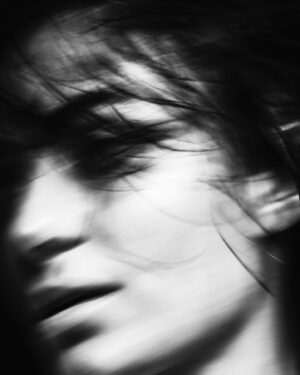 Aiysha Hart Instagram - Fleeting moments 📷 @simonemmettstudio 🙌🏽
