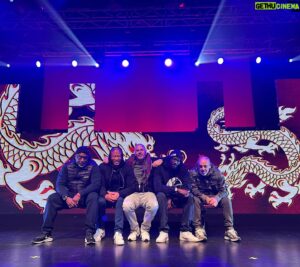 Akhenaton Instagram - L’année des Dragons….HHHistory tour 🔥🔥🔥