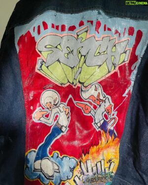 Akhenaton Instagram - @emceeserch gave me this jacket in 1986! It was painted by West (now one of the head marketing at Supreme). One of the most beautiful present I had in my life! 🙏🏼💜