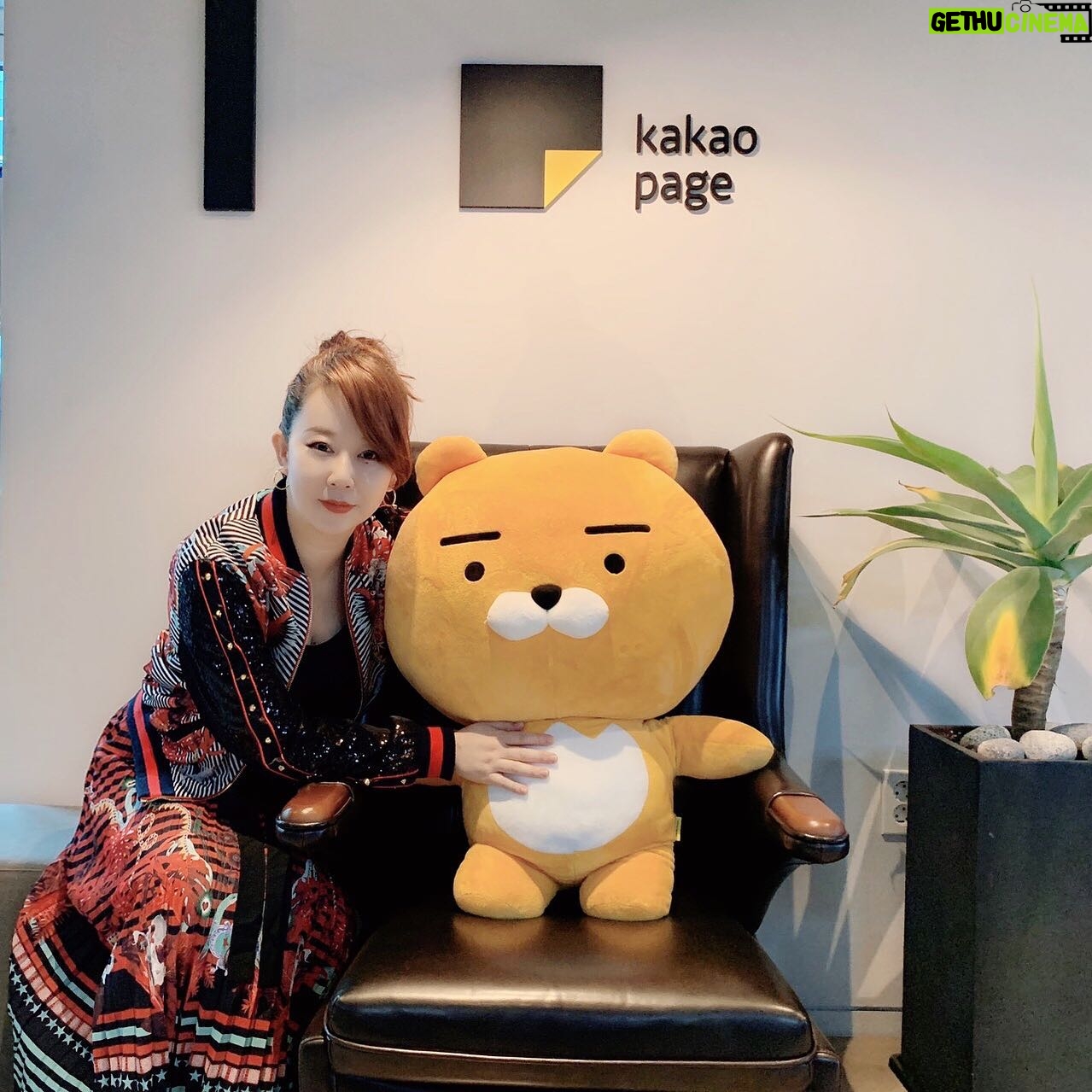 Akiko Higashimura - 1.3K Likes - 新しい友達ができました〜! #東村アキコ #higashimuraakiko #海月姫
#東京タラレバ娘 #かくかくしかじか
#ママはテンパリスト #美食探偵明智五郎
#雪花の虎 #偽装不倫
#新しい友達と #新作 #連載 #楽しみにしてね
#期待して #いいよ
#カカオページ #ピッコマ
#ヨンダム #楽しみ #にしてね
#kakaopage #piccoma #히가시무라아키코
#카카오페이지 #연담 #픽코마 #신작 #연재 #기대해