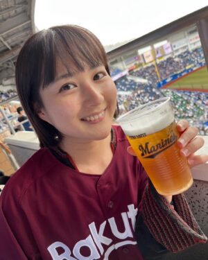 Ako Nagao Instagram - .
ちょっと前の写真ですが
先日今季初観戦してきました！！

みなさまGWはいかがお過ごしですか🐈‍⬛？
