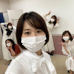Ako Nagao Instagram - .
今夜9時からはハモネプ🎤
アナウンサーチーム『アナペラ』としてこの7人で歌いました！

そしてなんといっても今回は大学対抗ということで、大学生たちのハイレベルなアカペラに注目です！！

#佐久間みなみ
@sakuma_minami 
#杉原千尋
@chihiro.sugihara 
#藤本万梨乃 
@marino.fujimoto1030 
#久慈暁子 
@kuji_akiko 
#堀池亮介 
@ryosuke_horiike 
#藤井弘輝 
@fujii_koki_cx 

#ハモネプ
#アカペラ