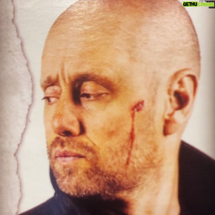 Aksel Hennie - 3.9K Likes - Time for a popcorn flick!!! First time in a movie theatre after the virus - AMAZING feeling to watch a film with other people and to feel and hear all the reactions and laughter. Can’t wait for you guys to watch this one!!! @noomirapace @tommywirkola #iondedagermovie #iondedager #thetrip ❤️K H H H❤️ #FAT