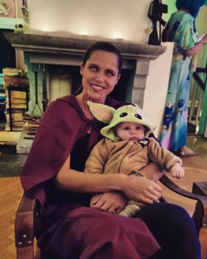 Aksel Lund Svindal Instagram - A mother and her child❤️. We're such a lovely family 🎃

@amalieiuel