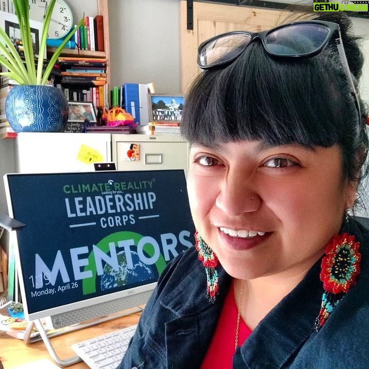 Al Gore - 2K Likes - Iāve loved welcoming more leaders into the @ClimateReality Leadership Corps this week! This growing movement gives me so much hope for our future. Many thanks to the staff and mentors that are making this happen.