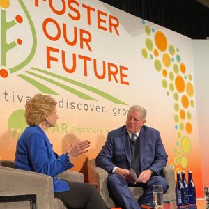 Al Gore Instagram - The climate crisis is also a food and agriculture crisis. Farmers are suffering from the impacts every day - floods and downpours, deeper and longer droughts, heat stress affecting crop yields, and more. I strongly believe that the agriculture community can lead the solutions to this crisis. Today, there’s a farmer-led regenerative agriculture movement underway. Farmers are cultivating their land in a way that restores soil health and removes excess carbon from the atmosphere. 
I was in DC this week to discuss these solutions with @senatordebbiestabenow at The Foundation for Food and Agriculture’s Foster Our Future gathering, and with @chelliepingree and 30  members of the House of Representatives. Very encouraged by the seriousness and thoughtfulness these leaders are applying to these critical issues.