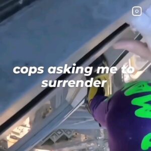Alain Robert Instagram - climbing freesolo the 190m Totalenergies building  as when I was approaching  to the top the cops started chit-chating with me but not in an aggressive way as they are knowing  me for 30 years and only in la defense  I have been  arrested more than 60 times . 

#climbing #adventure #freesolo #challenge #mindset 
#climbinginspiration