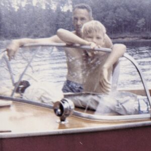 Alan Jackson Instagram - Did daddy let you drive? #DriveForDaddyGene #ThrowbackThursday